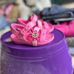 CROCS Pink Kids Sandals with Flower Detail